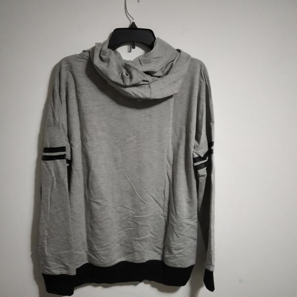 Material girl work out - Picture 2 of 4